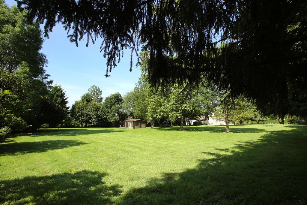 Manoir Le Mesnil Bed & Breakfast Saint-Martin-aux-Chartrains Екстериор снимка
