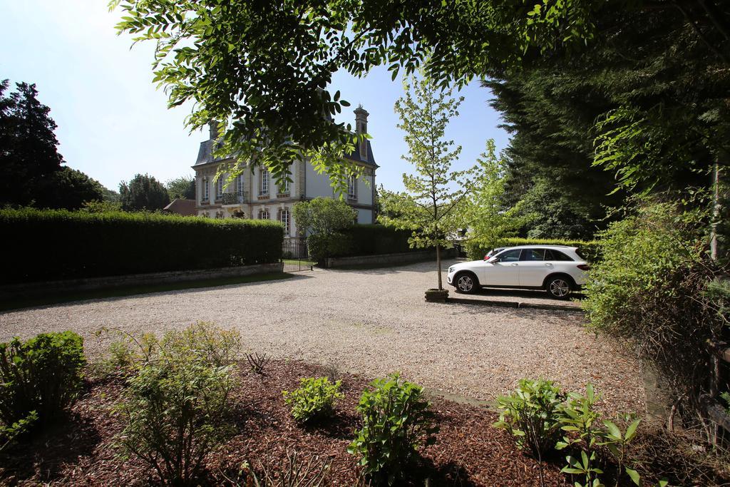 Manoir Le Mesnil Bed & Breakfast Saint-Martin-aux-Chartrains Екстериор снимка