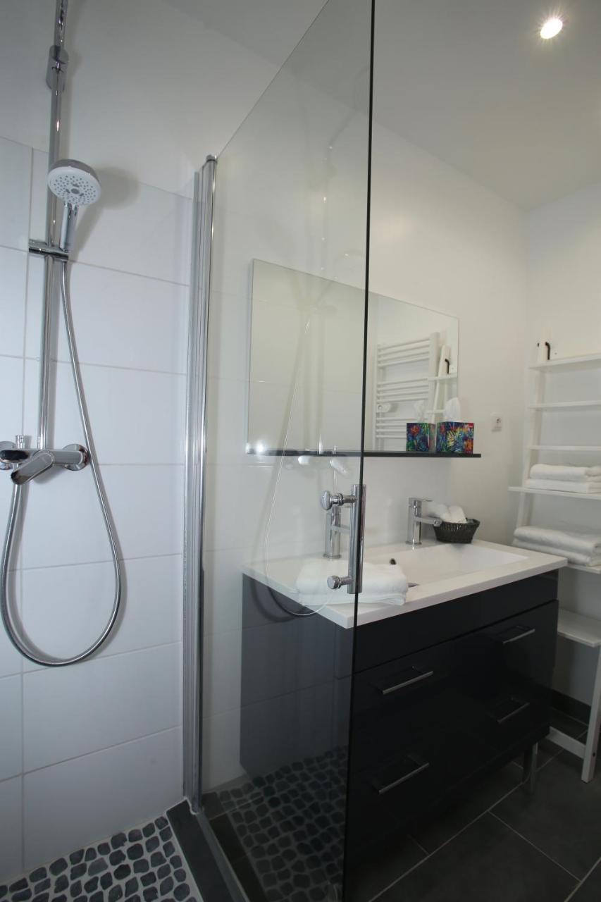 Manoir Le Mesnil Bed & Breakfast Saint-Martin-aux-Chartrains Екстериор снимка