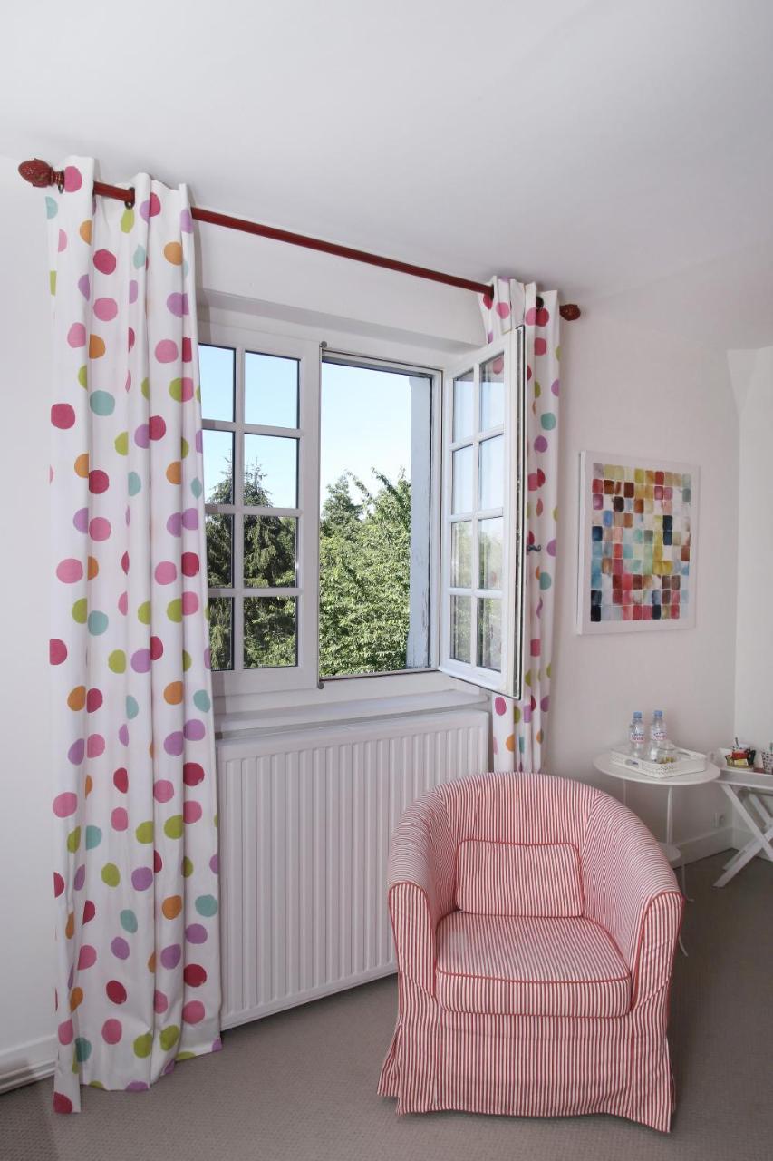 Manoir Le Mesnil Bed & Breakfast Saint-Martin-aux-Chartrains Екстериор снимка